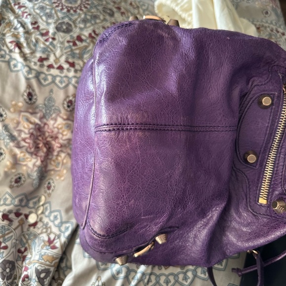 SOLD 😍😍Balenciaga pom pom / bucket bag - Picture 10 of 13